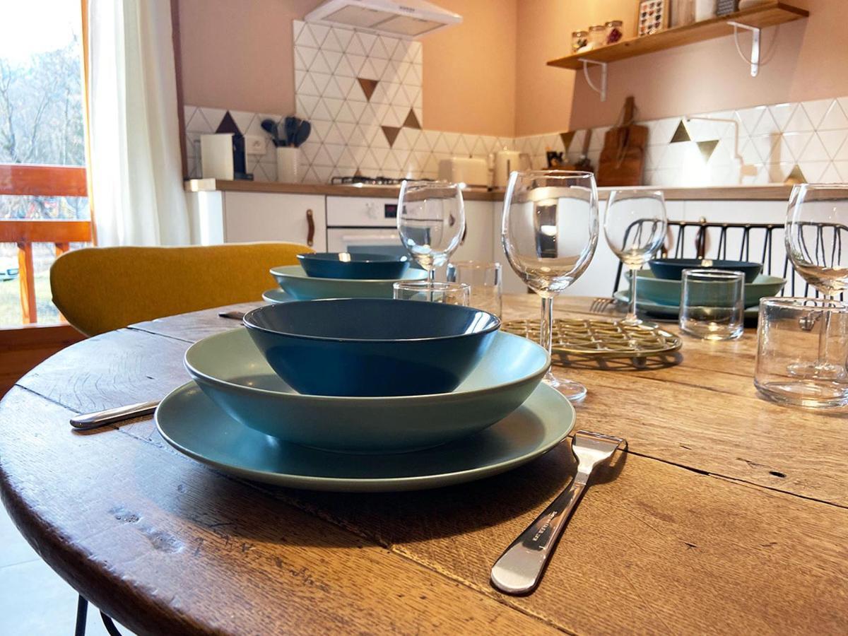 Le Chat Perche - Appartements 3 Etoiles Spacieux Et Chaleureux A Allemond 外观 照片